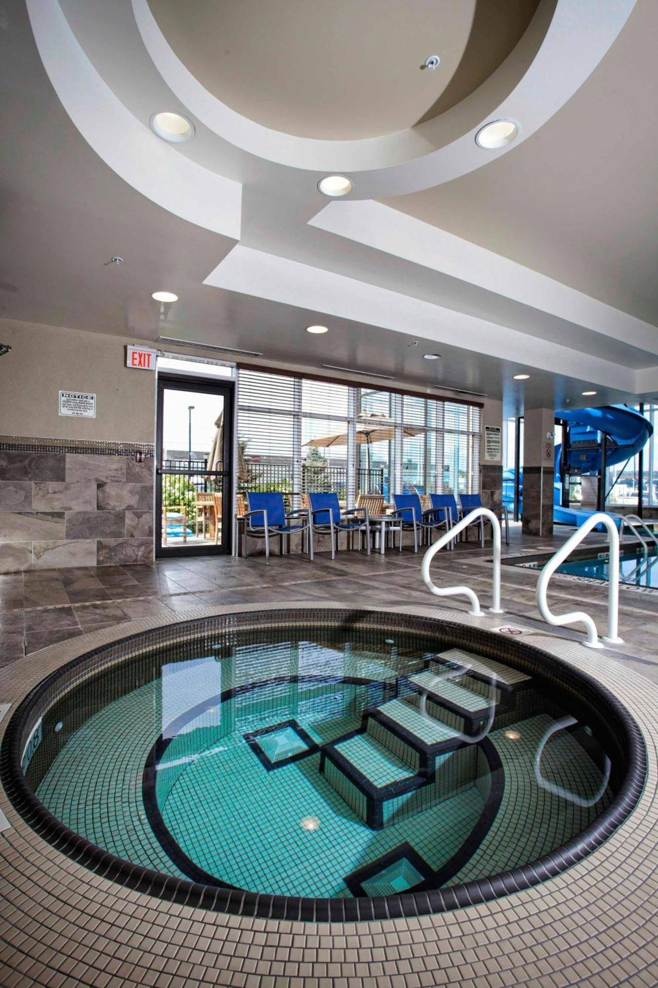 Towneplace Suites By Marriott Sudbury Eksteriør bilde
