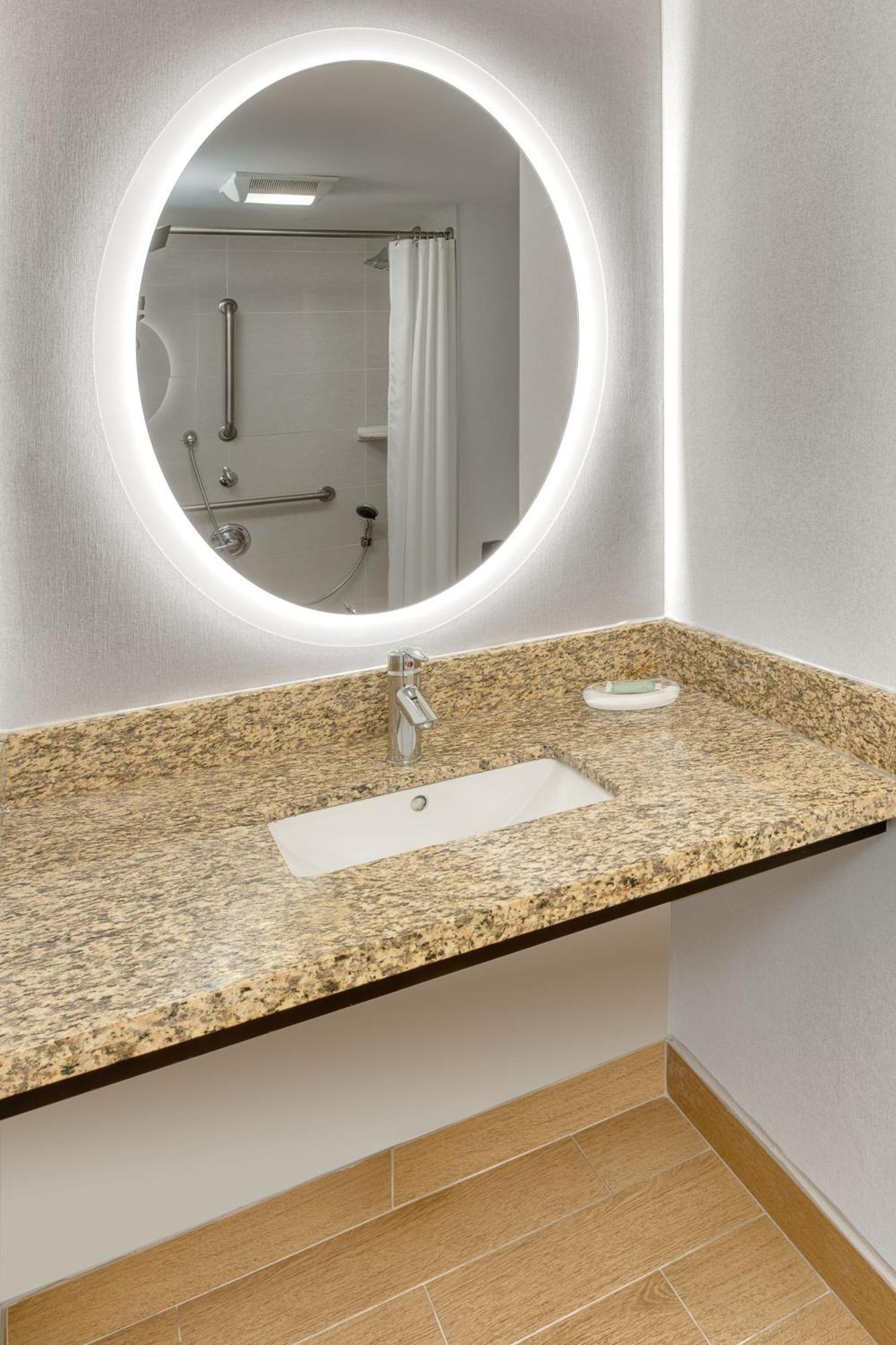 Towneplace Suites By Marriott Sudbury Eksteriør bilde
