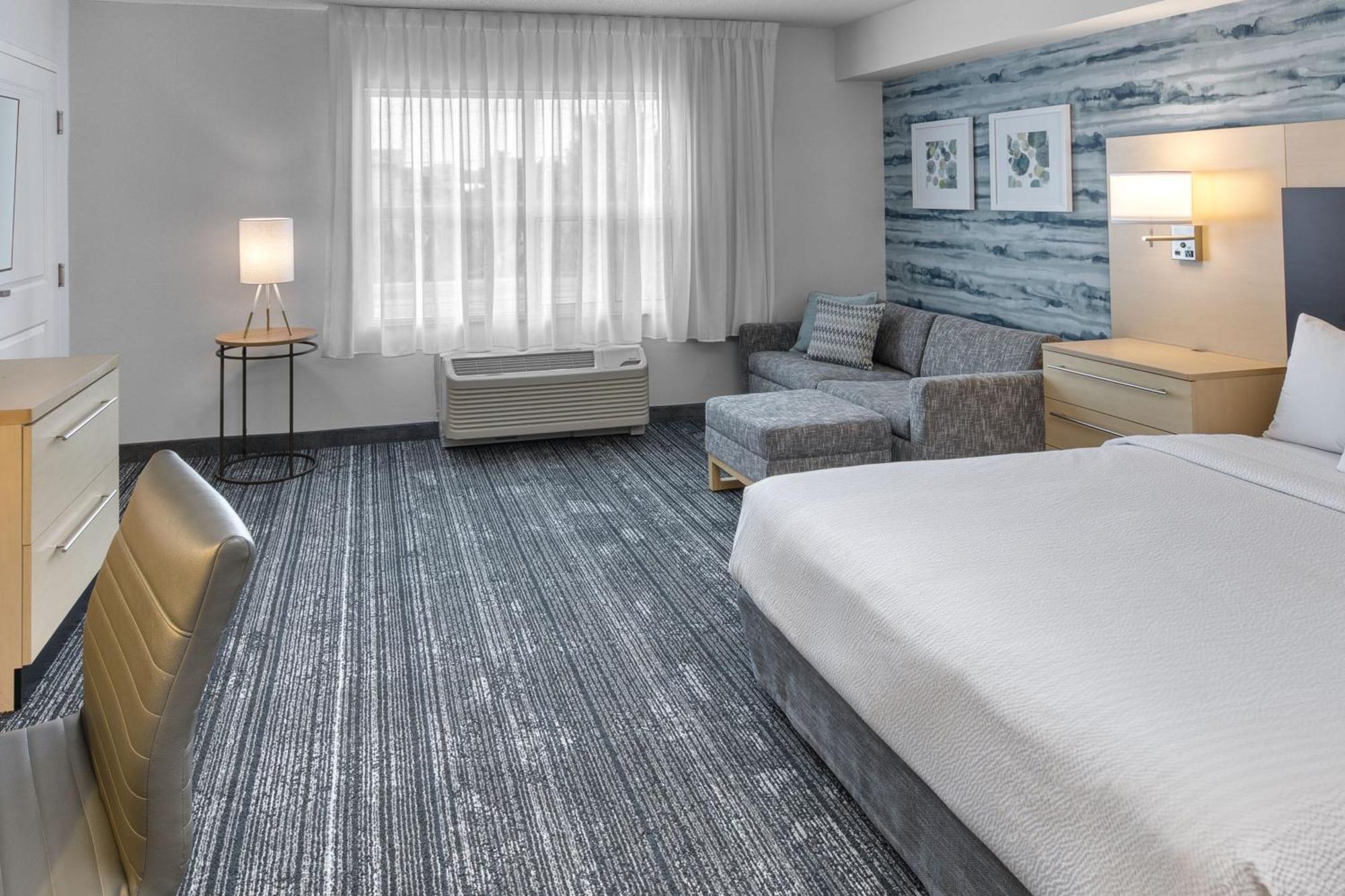 Towneplace Suites By Marriott Sudbury Eksteriør bilde