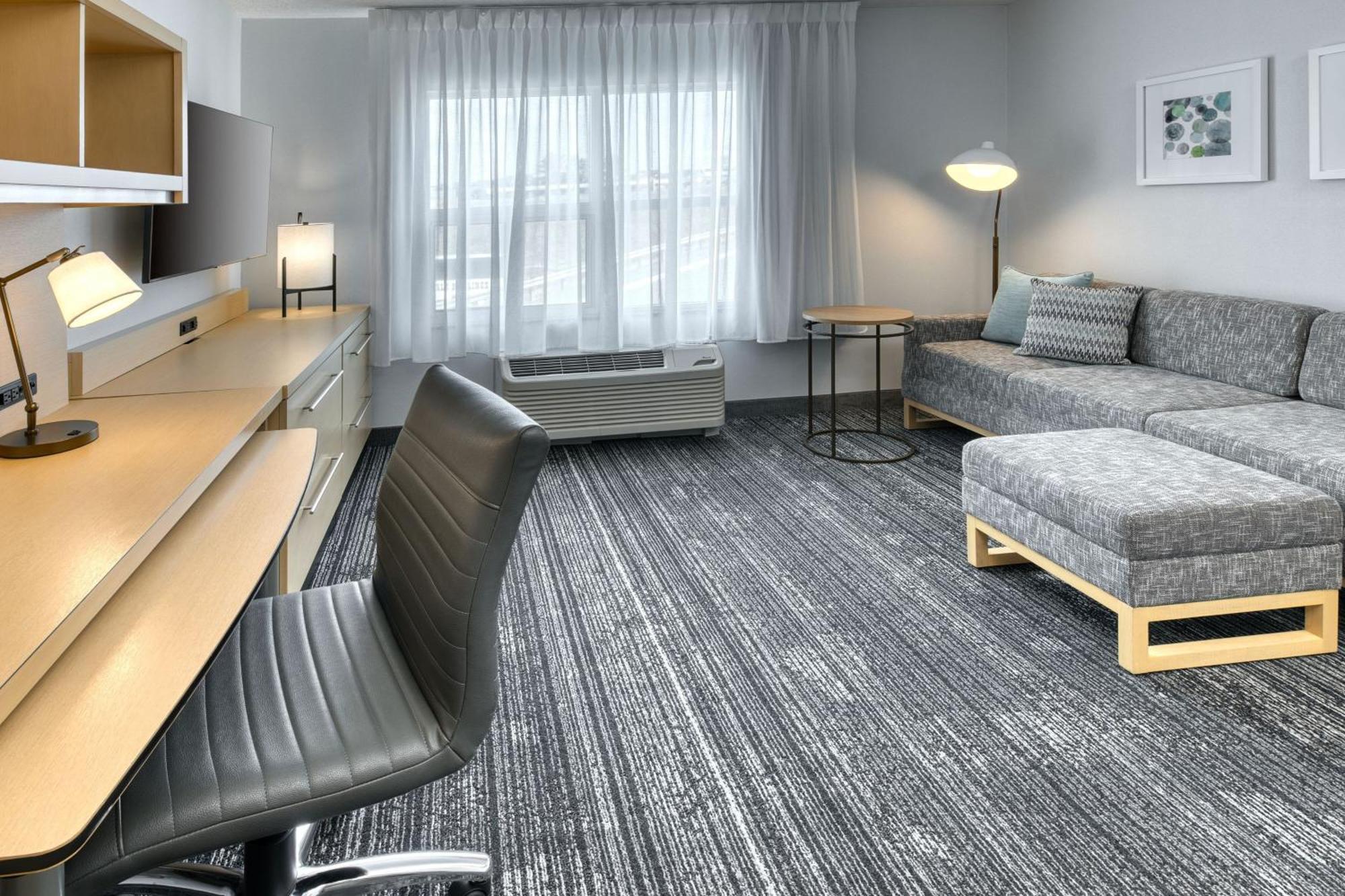 Towneplace Suites By Marriott Sudbury Eksteriør bilde